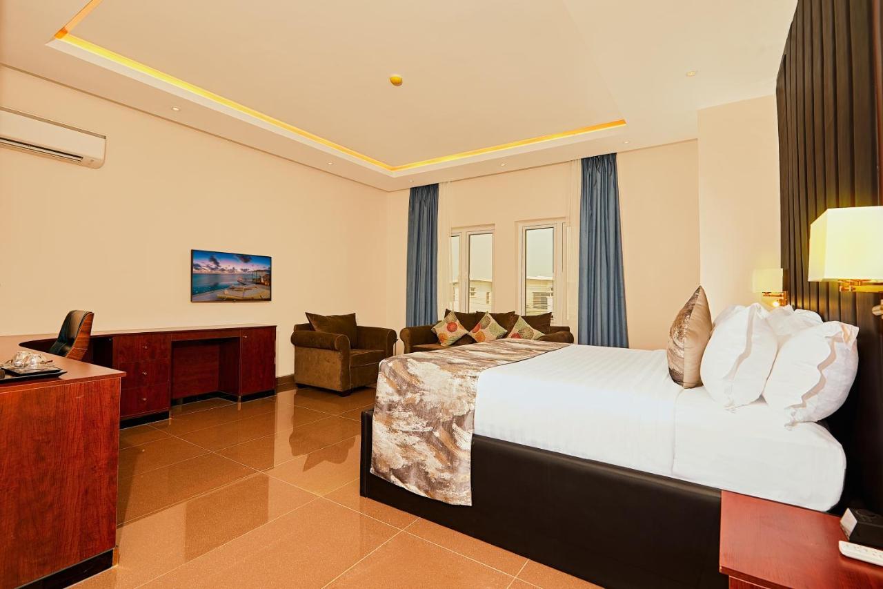 The Yacht Hotel Sea Front Lekki Phase 1 Lagos Ngoại thất bức ảnh