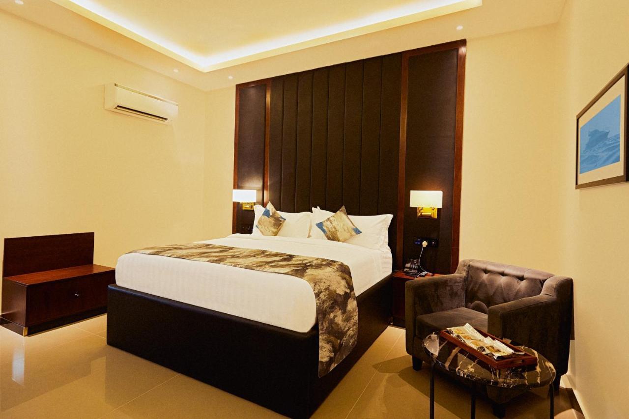 The Yacht Hotel Sea Front Lekki Phase 1 Lagos Ngoại thất bức ảnh