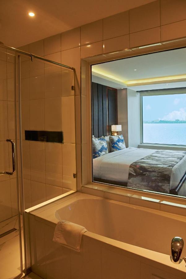 The Yacht Hotel Sea Front Lekki Phase 1 Lagos Ngoại thất bức ảnh
